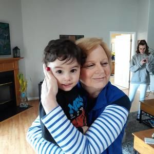 Meet your Posher, Carol